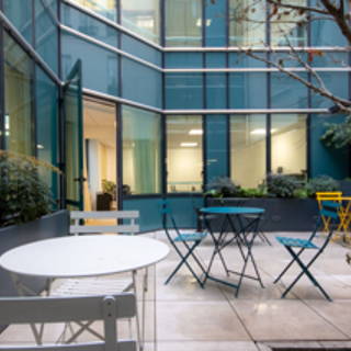 Bureau privé 66 m² 15 postes Coworking Rue de Surène Paris 75008 - photo 5
